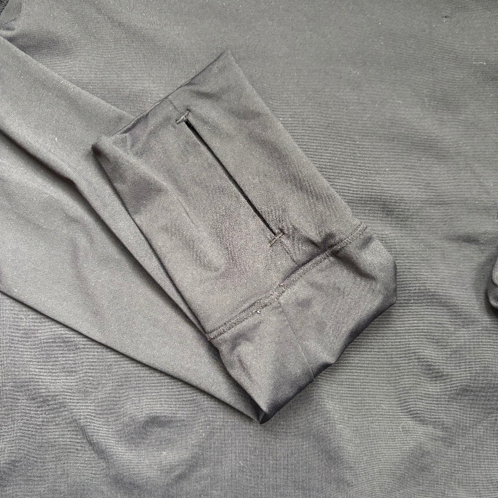 Athleta Long Sleeve Sun Protection Cross Back Short black SP UPF 50 hike - Picture 4 of 8